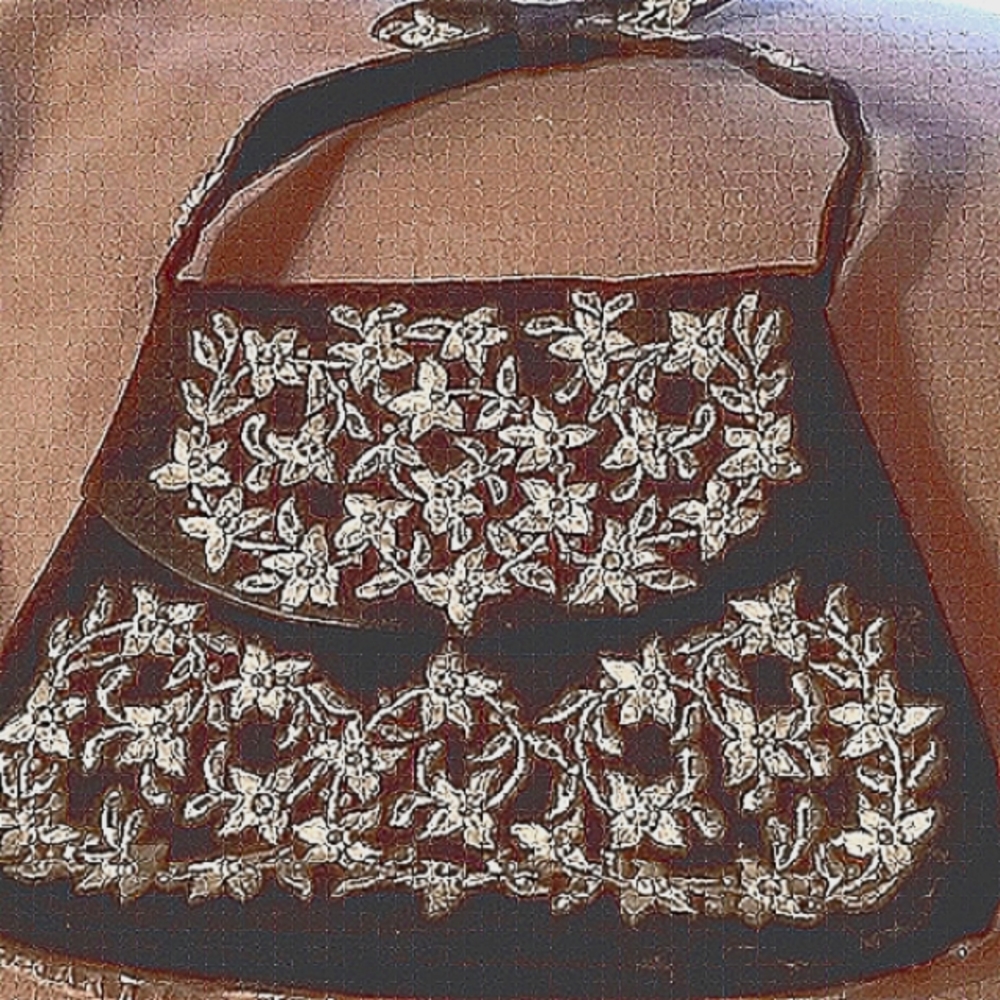 💋 sale Vintage Embroidered Beaded Rhinestone Vintage Purse.💋 Final price 💕💕